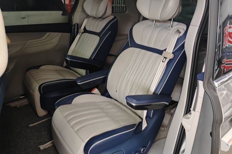 Used Roewe iMAX8 2022 400TGI Celebration Edition