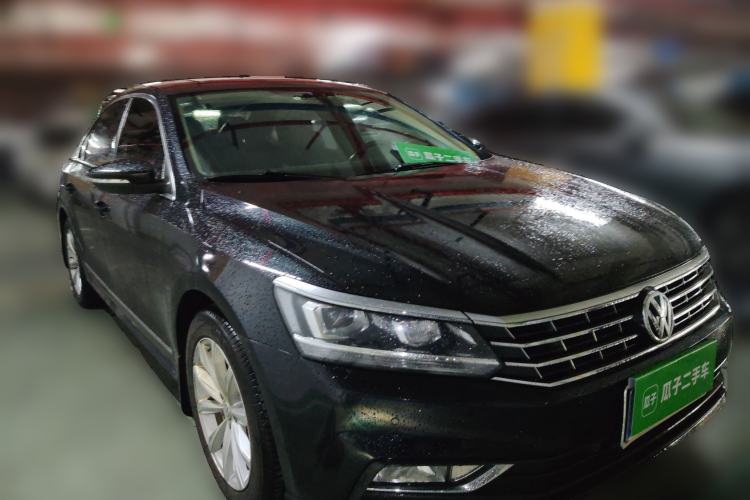 Used Volkswagen Passat 2017 330TSI DSG Luxury Edition
