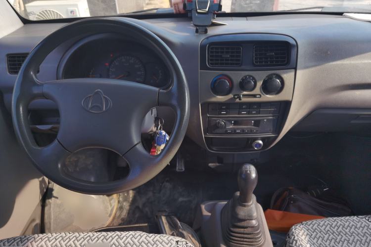 Used CHANGAN KUAYUE V3 2017 1.2L Box-Type Truck DK12-10