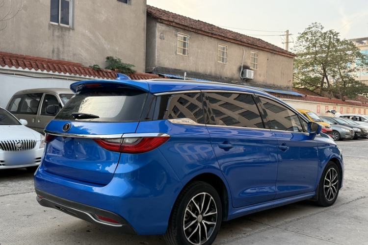 Used BYD Song MAX 2017 1.5T Automatic Smart Connect Elite 7-Seater