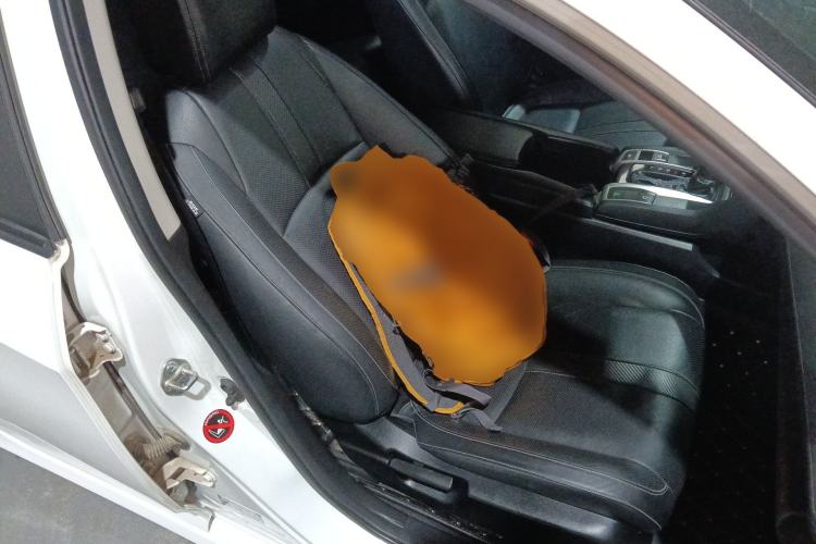 Used Honda Civic 2016 220TURBO CVT Prestige Edition Right Front Seat