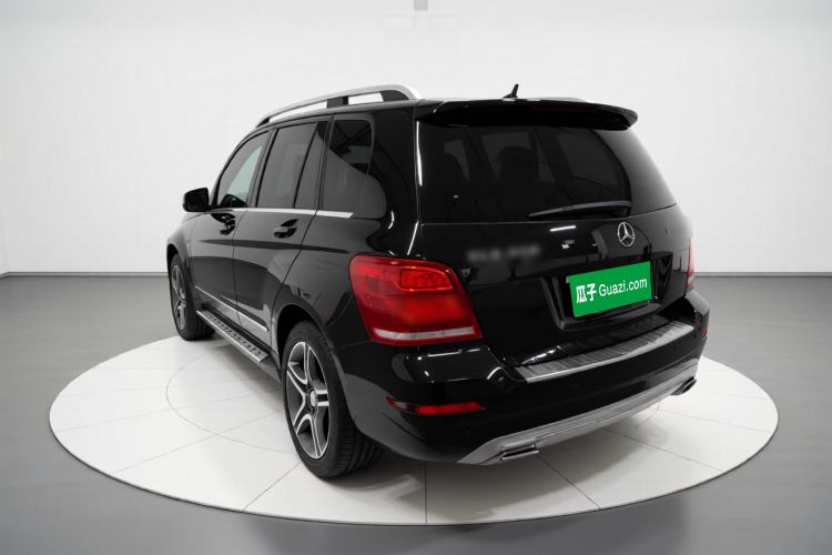 Used Mercedes-Benz GLK-Class 2015 GLK 300 4MATIC Fashion Edition Ultimate Version Exterior 3