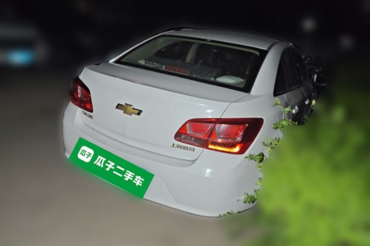 Used Chevrolet Cruze 2015 1.5L Classic SL MT Rear Right 45 Deg