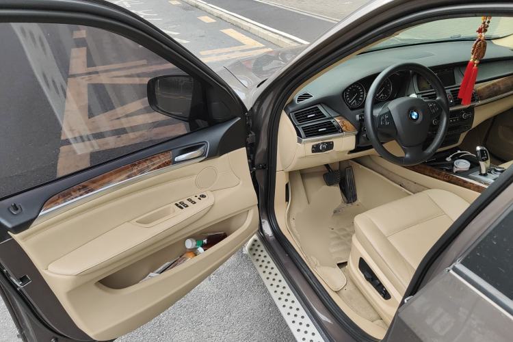 Used BMW X5 2013 xDrive35i Leading Model Driver Seat