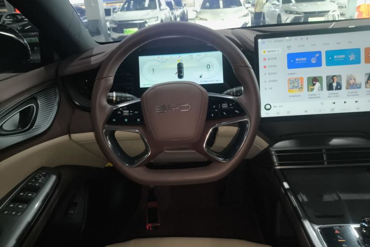 Used BYD Seal 2024 HONOR Edition DM-i 1.5L 121km Prestige Model Steering Wheel