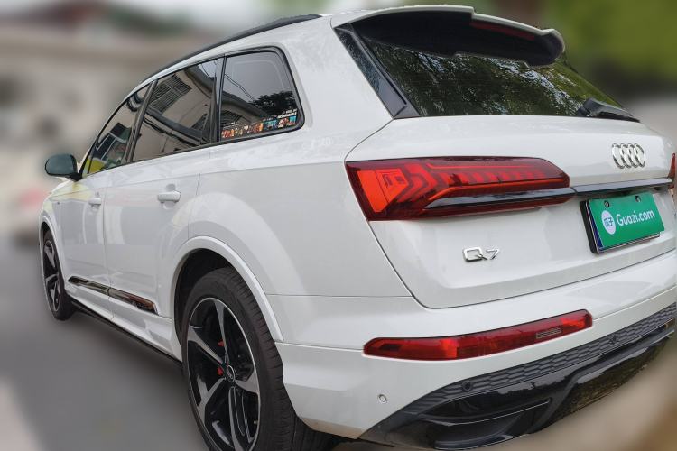 Used Audi Q7 2022 55 TFSI quattro S line Sport model Rear Left 45 Deg