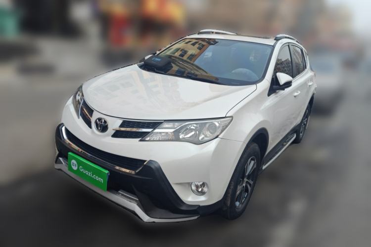 Used Toyota RAV4 2015 2.0L CVT Two-Wheel Drive Fashion Edition