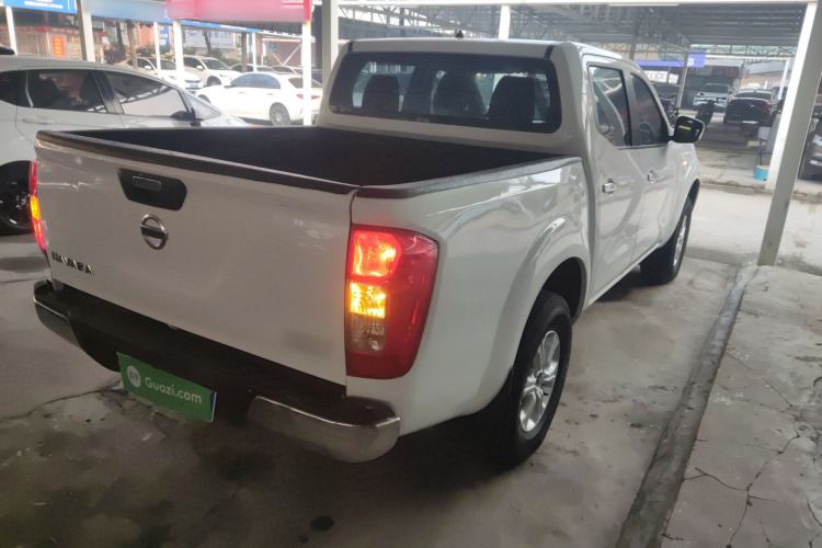 Used Nissan Navara 2017 2.5L Automatic 2WD Luxury Edition QR25
