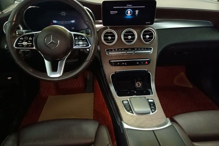 Used Mercedes-Benz GLC 2020 GLC 260 L 4MATIC Luxury Model