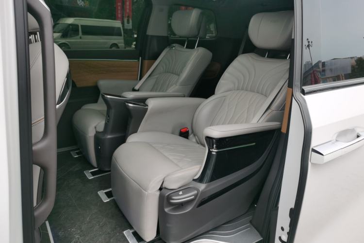 Used GAC Trumpchi M8 2024 Master Series 400T Ultimate Edition