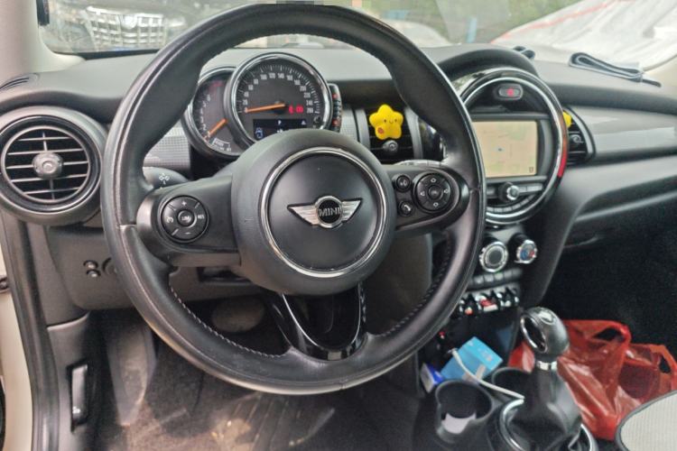 Used MINI 2014 1.5T COOPER Fun Steering Wheel