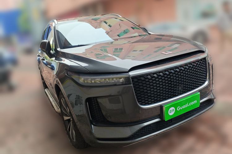 Used Li Auto ONE 2020 Extended-Range 6-Seater Version Front Right 45 Deg