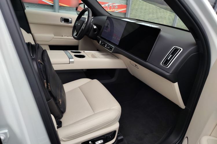 Used Li Auto L7 2024 Ultra Model Right Front Seat