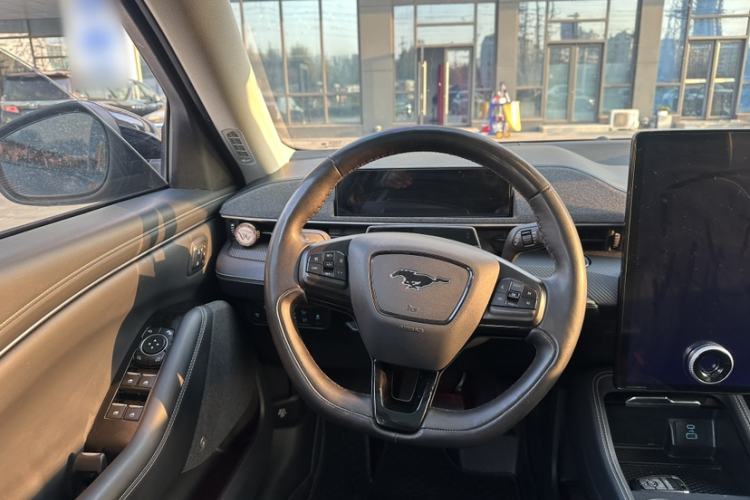 Used Ford Mustang Mach-E 2021 AION Y Plus Rear-Drive Luxury Edition (Long Range)