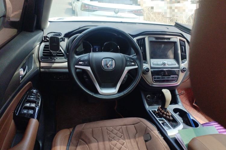 Used CHANGAN CS95 2017 2.0T Two-Wheel Drive Zhitu Edition