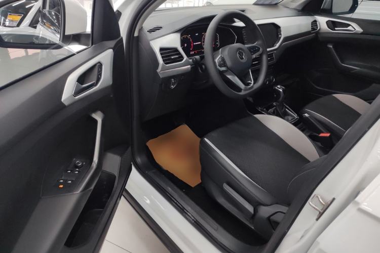 Used Volkswagen Tacqua 2023 200TSI DSG Joy-Connect Edition
