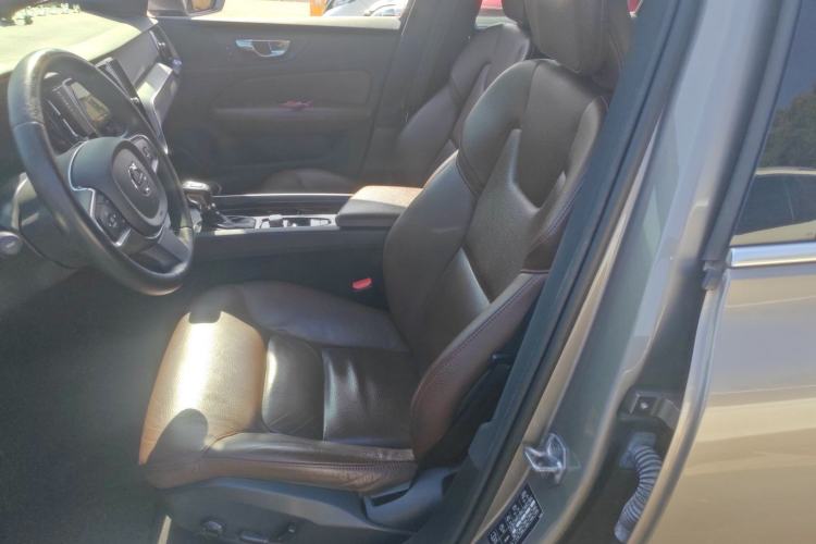 Used Volvo S60 2020 T4 Zhiyi Luxury Edition Left Front Seat