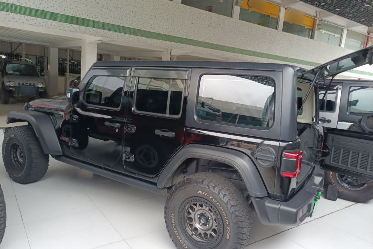 Used Jeep Wrangler 2021 2.0T Robin Hood Four-Door Edition Rear Left 45 Deg