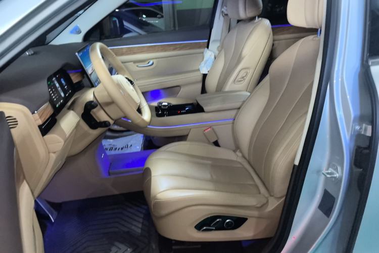 Used Hima AITO M7 2024 1.5T Rear-Drive Plus Version 5 Seats