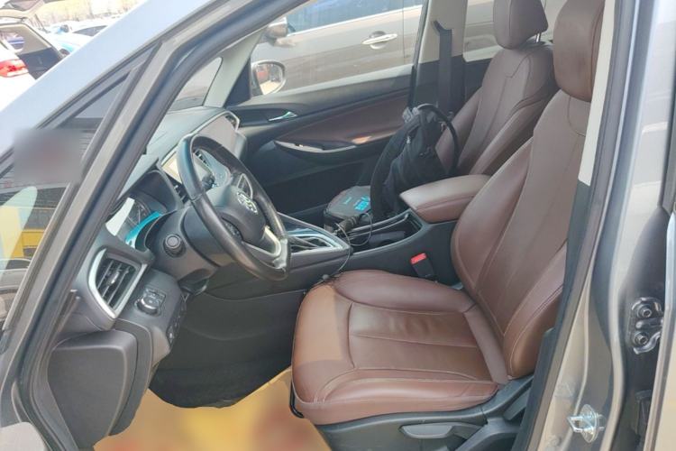 Used Buick GL6 2018 18T 6-Seater Prestige Model Left Front Seat