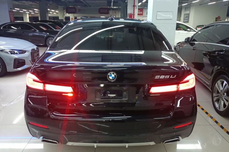 Used BMW 5 Series 2022 Second Facelift 525Li M Sport Package Rear