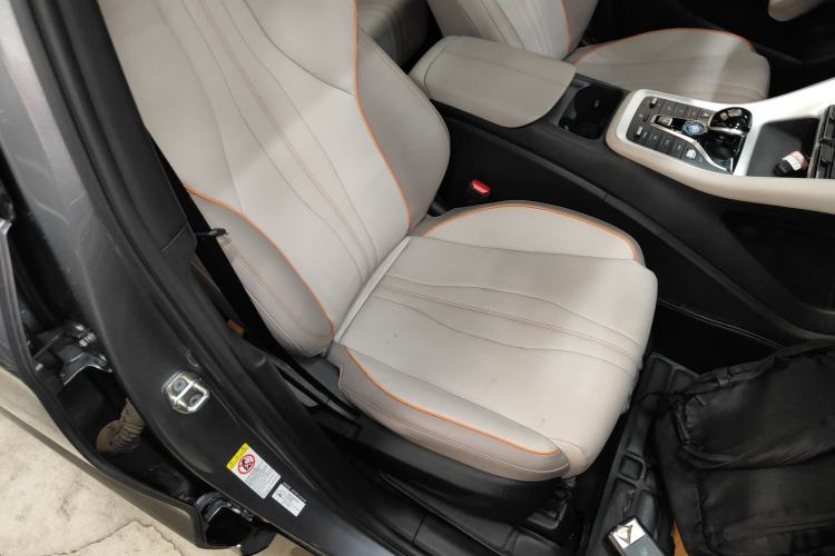 Used BYD Song Pro New Energy 2023 Champion Edition DM-i 71KM Leading Model Right Front Seat