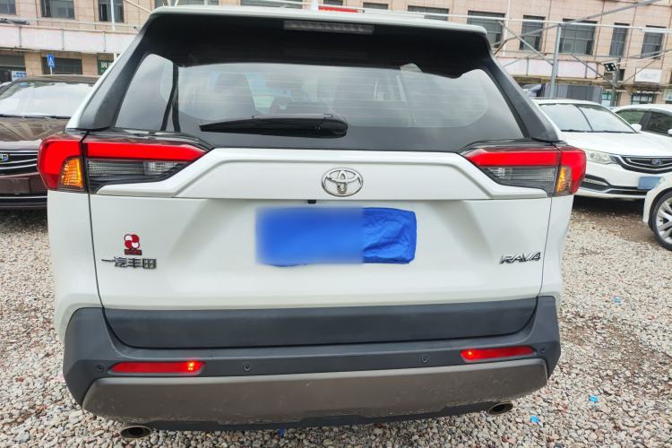 Used Toyota RAV4 2021 2.0L CVT Two-Wheel Drive Fashion Edition