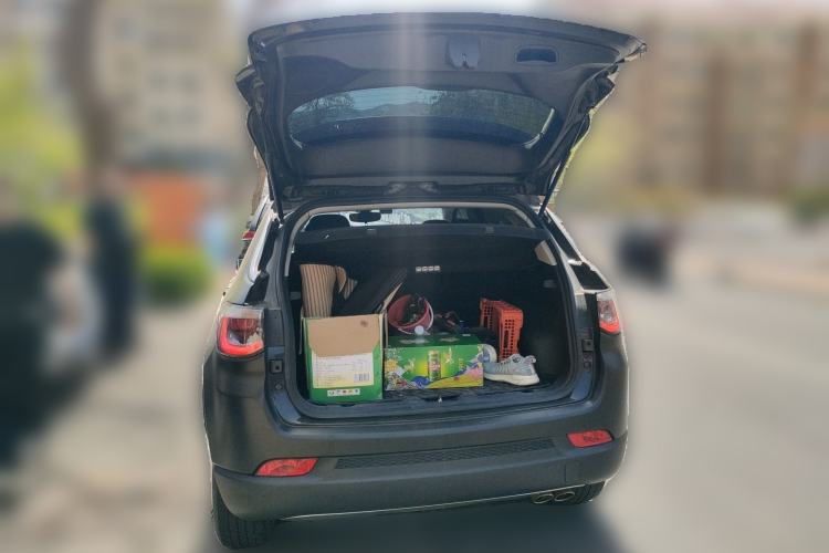 Used Jeep Compass 2019 220T Automatic Family Enjoyment Four-Wheel Drive Edition