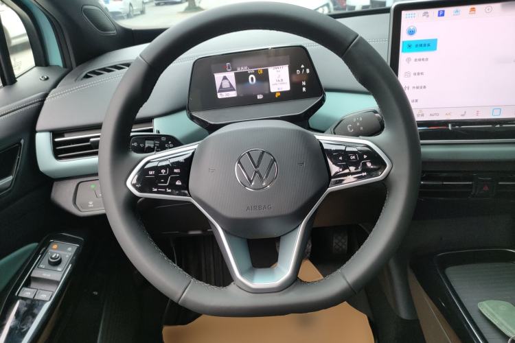 Used Volkswagen ID.4 X 2025 Smart Version Pure & Intelligent Enjoyment Edition
