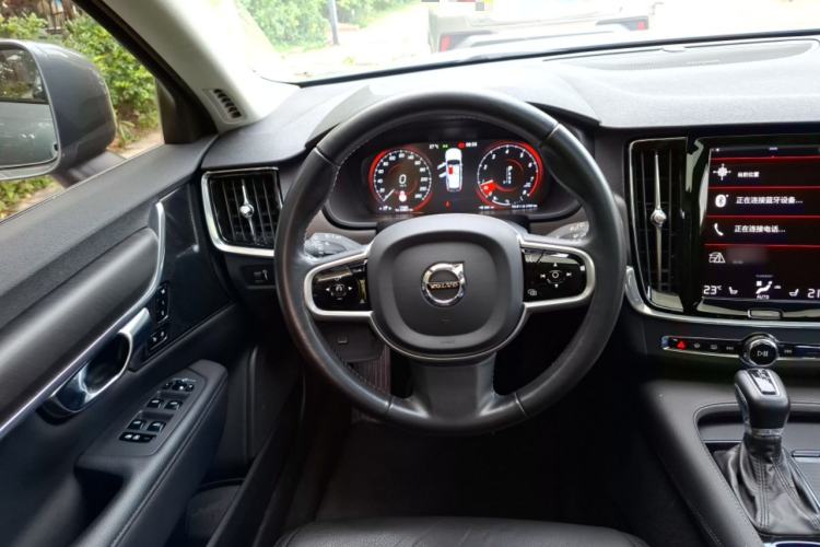 Used Volvo V90 2020 Facelifted Cross Country T5 AWD Zhiyuan Edition Steering Wheel