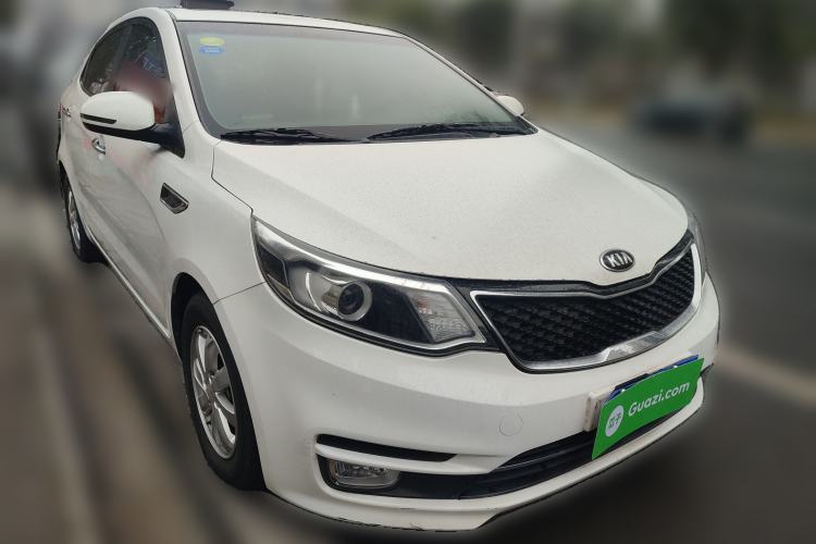 Used Kia K2 2015 Sedan 1.4L MT TOP