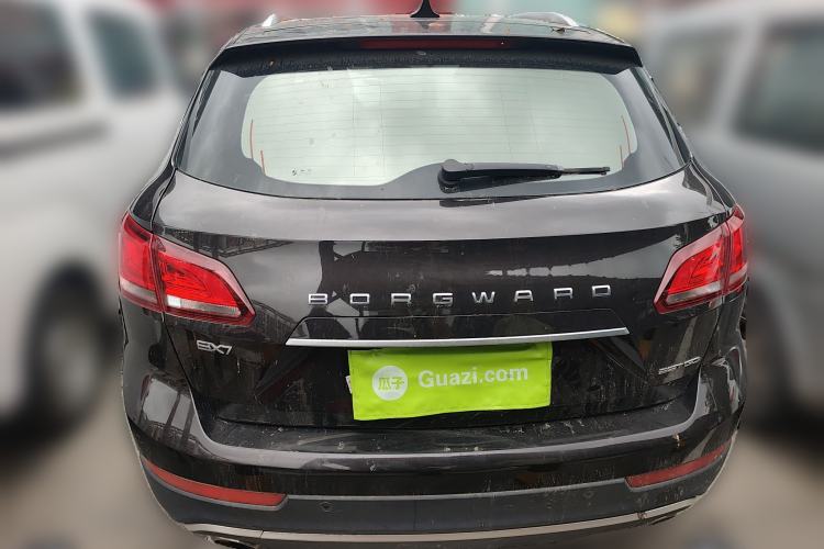 Used BORGWARD BX7 2016 28T Two-Wheel Drive Luxury Version 5 Seats
