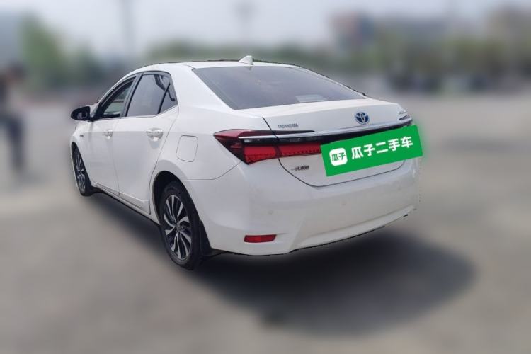 Used Toyota Corolla 2016 Dual-Engine 1.8L E-CVT Elite Edition