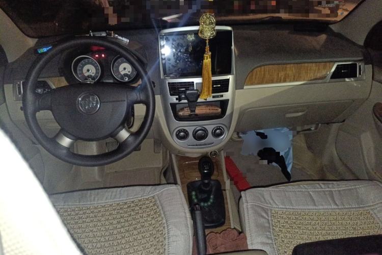 Used Buick Excelle 2015 1.5L Manual Classic Trim
