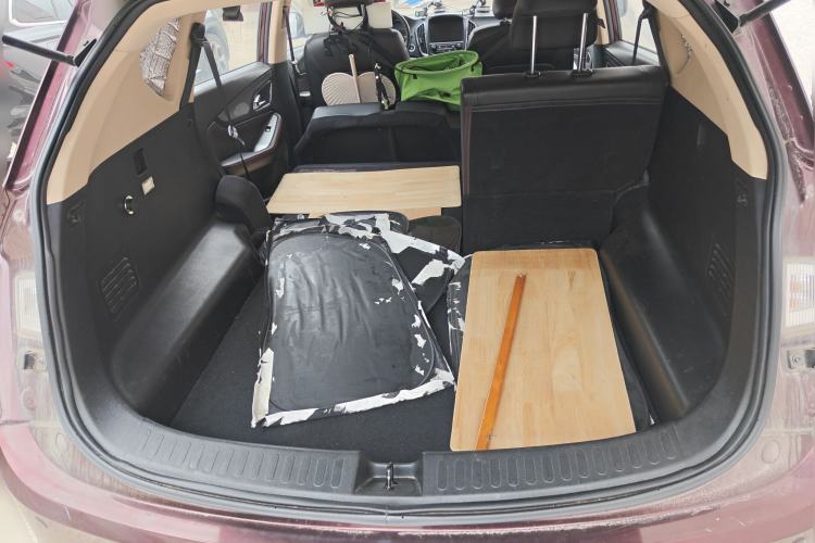 Used Baojun 560 2015 1.8L manual luxury version