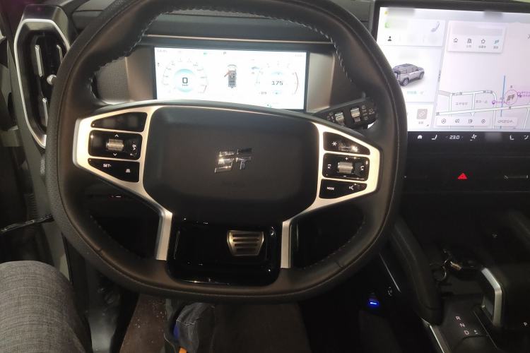 Used JETOUR Traveler 2023 2.0T All-Wheel Drive CrossPRO+
