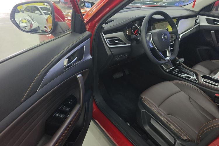 Used CHANGAN CS35PLUS 2018 1.6L Automatic Coolline Version China V Standard
