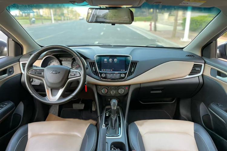 Used Chevrolet Monza 2020 320 Automatic Enjoyment Edition
