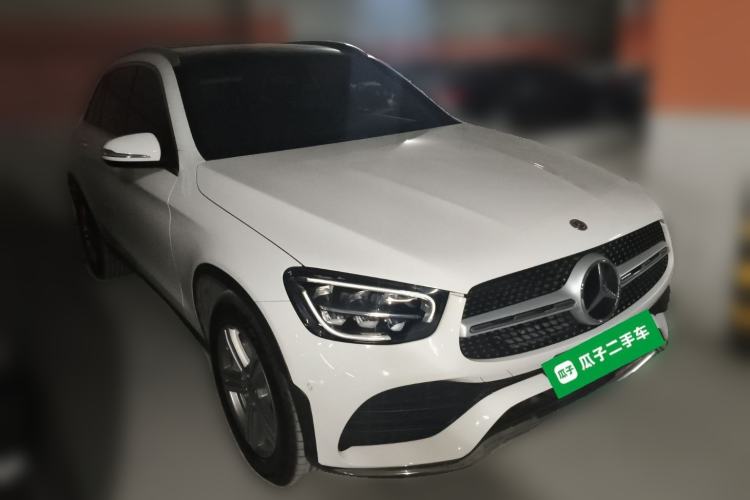 Used Mercedes-Benz GLC 2020 GLC 260 L 4MATIC Luxury Model Front Right 45 Deg