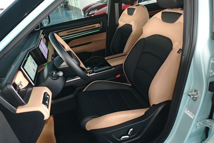 Used Geely Auto icon 2023 1.5TD Chocolate Smoothie Edition
