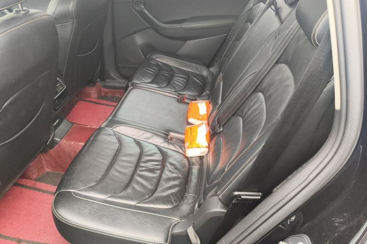 Used Skoda Kodiaq 2019 Facelifted TSI330 7-Seater Two-Wheel-Drive Luxury Enjoyment Edition China VI Standard
