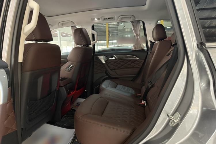 Used Haval H9 2020 2.0T Gasoline 4WD Premium Edition 5 Seats Interior 4