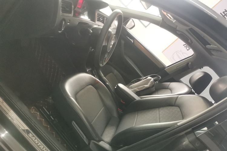 Used Volkswagen Santana 2013 1.6L Automatic Comfort Edition
