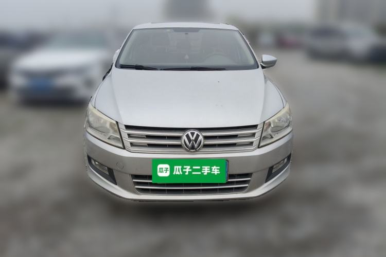 Used Volkswagen Santana 2013 1.6L Automatic Comfort Edition Front