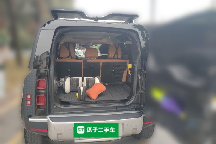 Used Land Rover Defender 2023 Facelift 110 3.0T P400 X-DYNAMIC HSE
