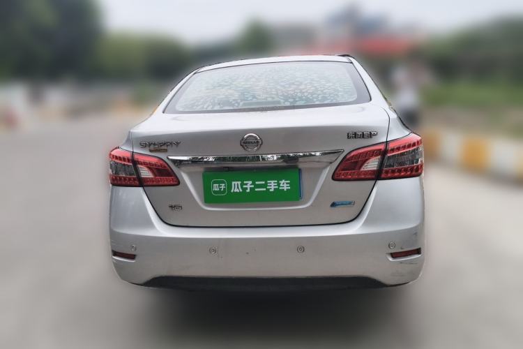 Used Nissan Sylphy 2012 1.8XL Manual Luxury Edition