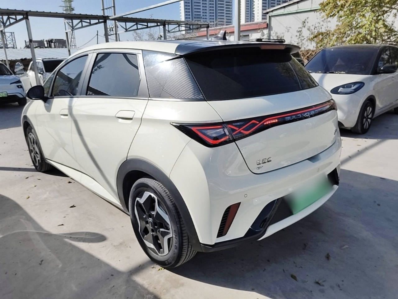 BYD Dolphin 2021 405 km Fashion Edition — снимка 4