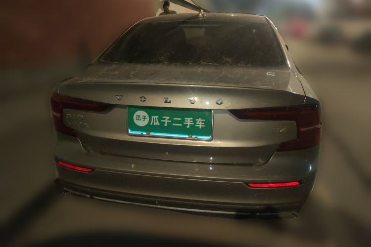 Used Volvo S60 2022 B4 Zhiyuan Luxury Edition
