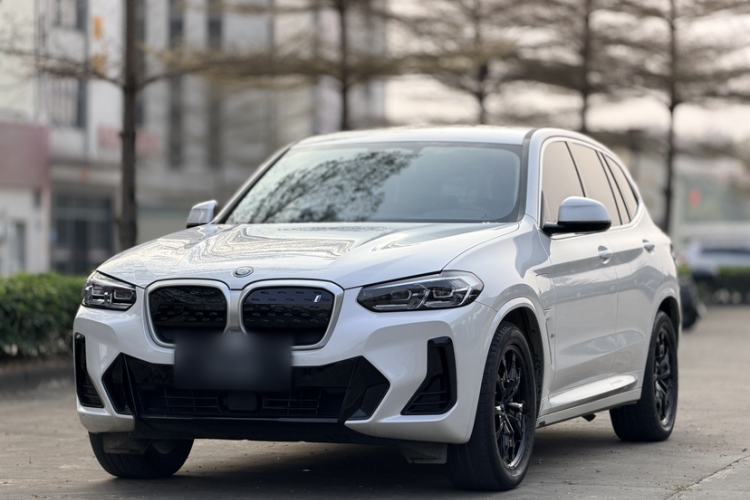 Used BMW iX3 2024 Leading Model