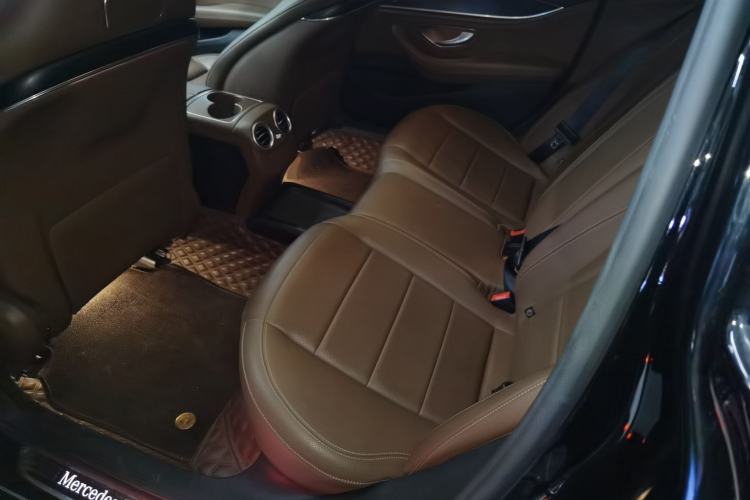 Used Mercedes-Benz E-Class 2018 Facelift E 200 L Sport 4MATIC